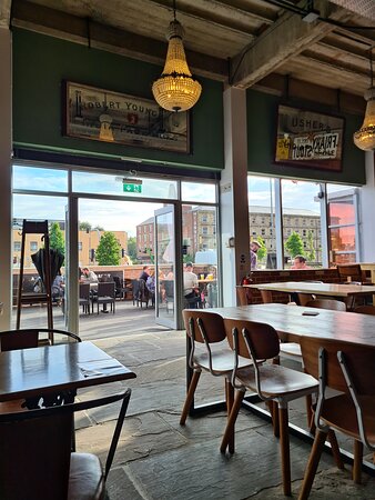 Kirkstall Brewery Taproom And Kitchen : image116.jpg