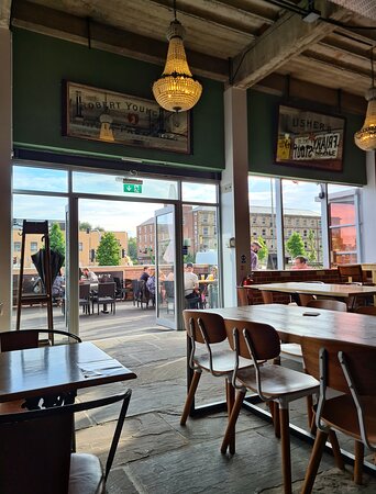 Kirkstall Brewery Taproom And Kitchen : image73.jpg