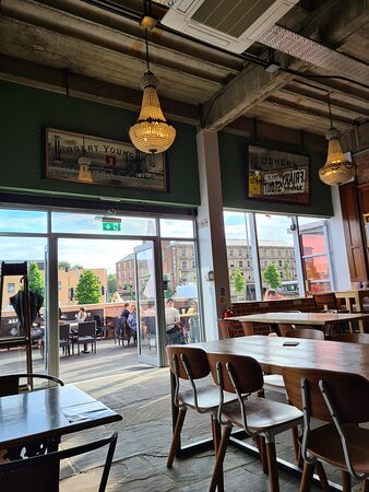 Kirkstall Brewery Taproom And Kitchen : image92.jpg