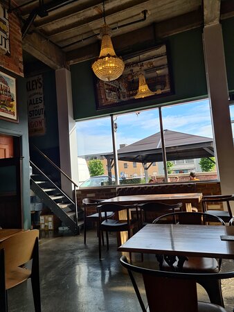 Kirkstall Brewery Taproom And Kitchen : image93.jpg